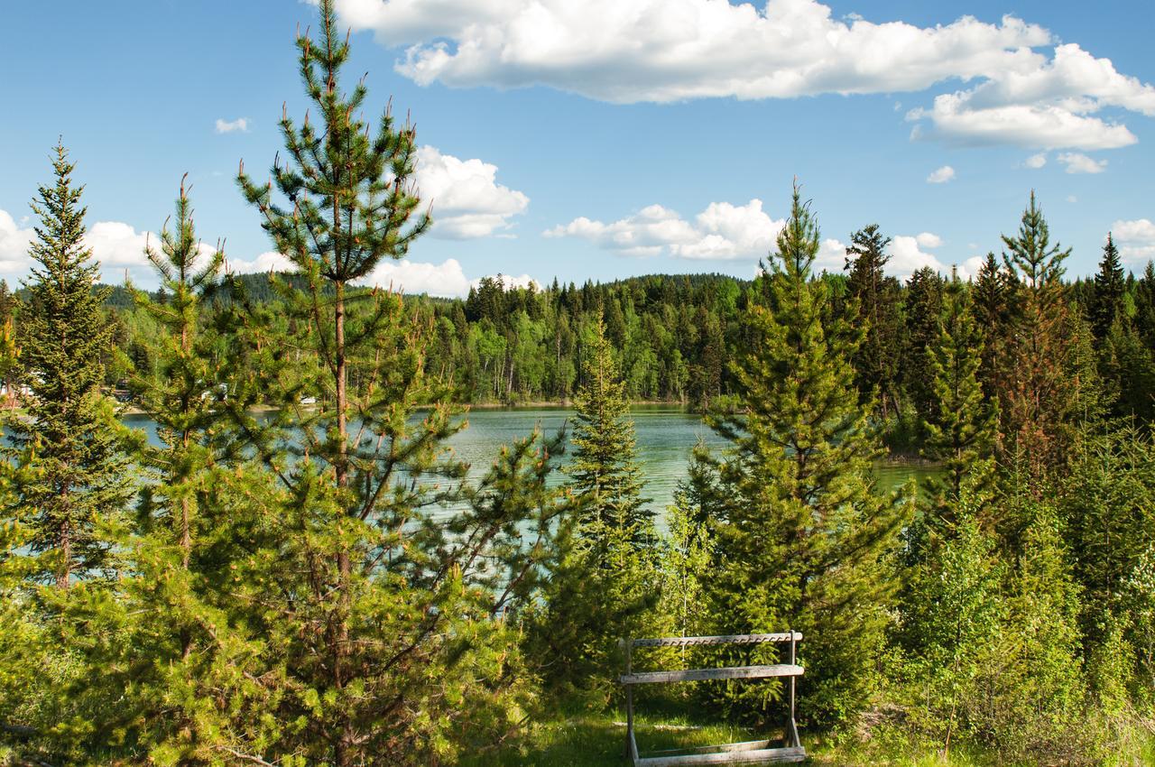 Ruth Lake Lodge Cariboo Exterior photo
